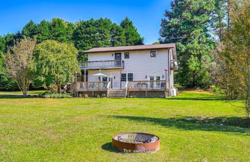 Littleton House | Pet-Friendly Home on Lake Gaston with Furnished Deck