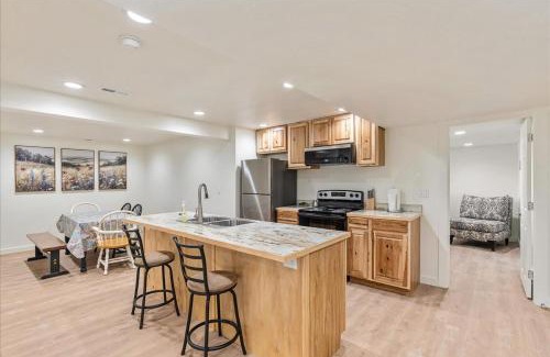 North Ogden House | Pet Friendly Hot Tub & Fully Fenced Backyard