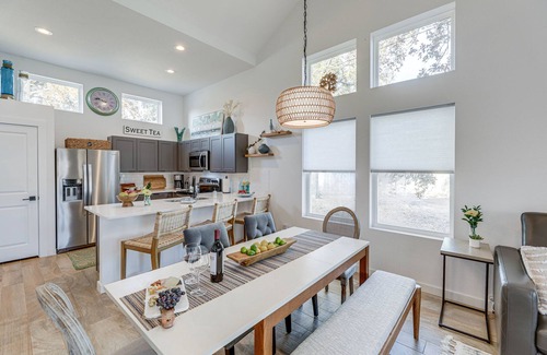 Granite Shoals House | Pet-Friendly Lake LBJ Retreat w/Deck & Hot Tub!