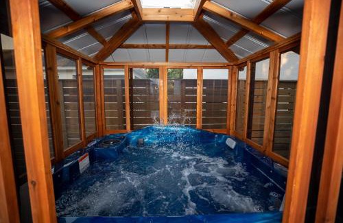 Colonialtown South House | Pet Friendly Modern Zen Studio Retreat with Hot Tub! home