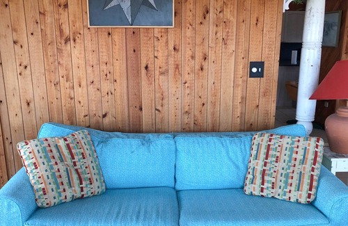 Ocean Isle Estates House | Pet Friendly Oceanfront Beach Box in Avon!