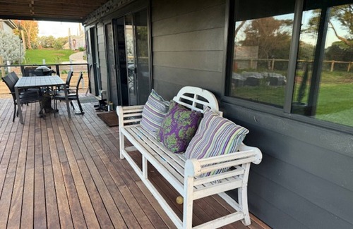 Newhaven House | Pet Friendly Phillip Island Boathouse Reimagined
