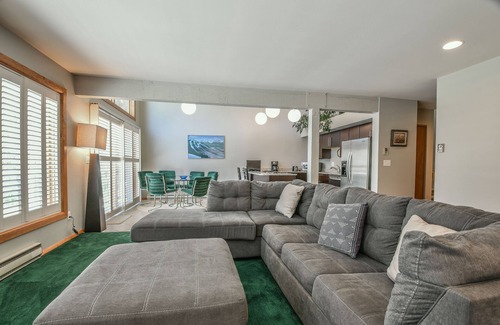 Keystone House | Pet friendly, Private, Sauna, Free Shuttle