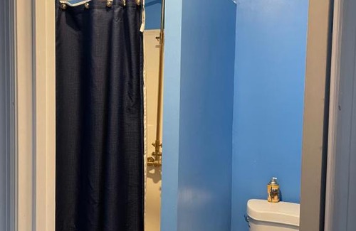 St. Cloud House | Pet friendly Private Studio