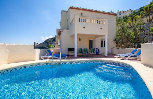 Pedreguer Villa | Pet-Friendly Villa with Sea View, Pool & Wi-Fi