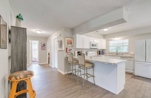 Summerfield House | Pet-Friendly Yard: Summerfield Home Near Golf