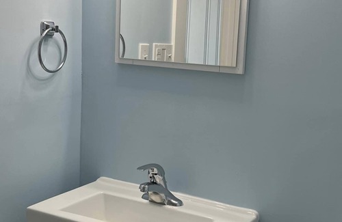 Geneva-on-the-Lake Hotel | Pete's Lakefront Motel