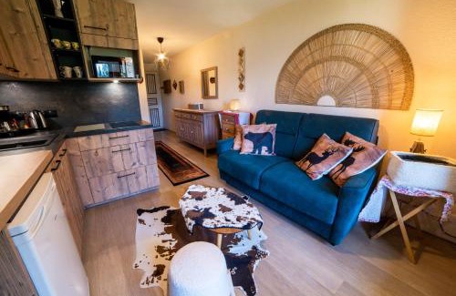 Barcelonnette Apartment | Petit cocon plein sud vue montagnes Lesclesdenicole