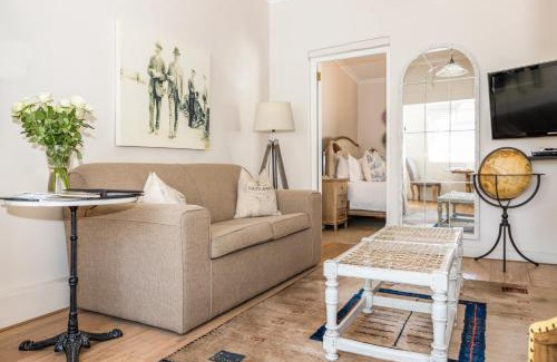 Franschhoek Bed & Breakfast | Petit Ermitage