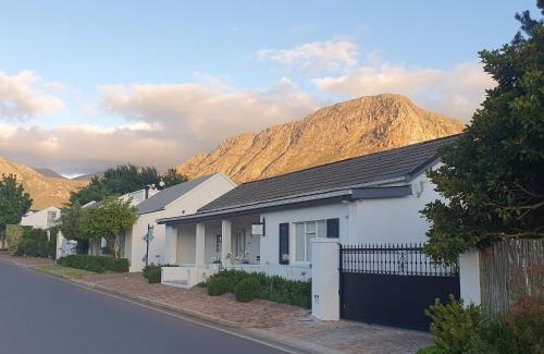 Franschhoek Bed & Breakfast | Petit Ermitage
