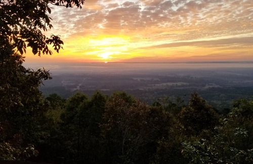Morrilton House | Petit Jean Cliffhouse, Great View Petit Jean Mountain