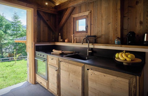 Saint-Gervais-les-Bains Ski Chalet | Petit Mazot La Chandelle - romantic mountain stay for 2 - OVO Network