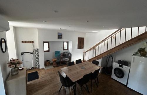 Beaulieu-sur-Dordogne House | Petite maison de village