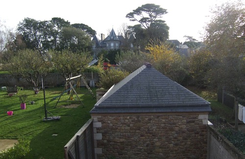 Saint-Ideuc House | Petite Maison Avec Jardin à 400m des Plages et des Commerces