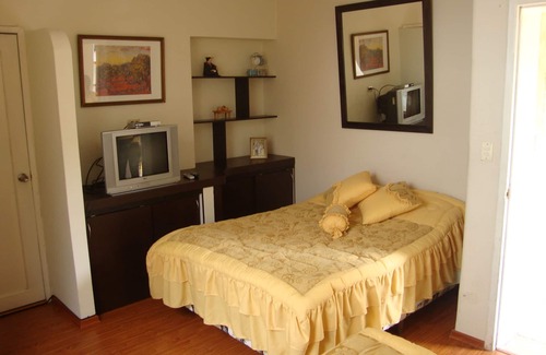 La Mariscal House | Petite Maison