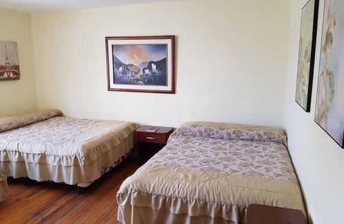 La Mariscal House | Petite Maison