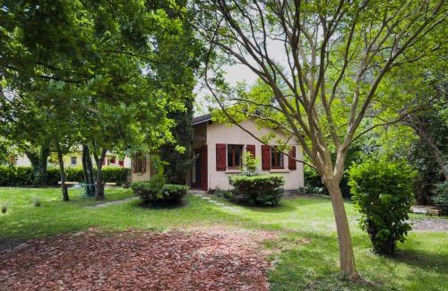 Rieux-de-Pelleport House | Petite maison dans grand parc