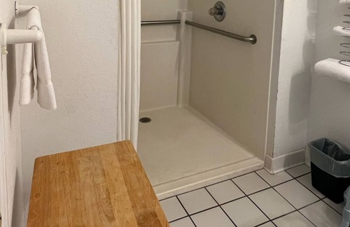 Red Bud Bed & Breakfast | Petite Single Queen Room in the Heart of Red Bud!