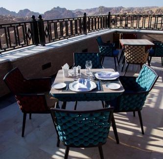Wadi Musa Hotel | Petra Moon Luxury Hotel