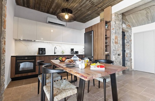 Agia Galini Villa | Petres Luxury Villa 02