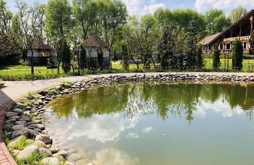 Brovary Bed & Breakfast | Petrovskyi Brovar
