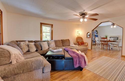 Toledo House | Pets Welcome: Tranquil Retreat w/Yard in Jewett!