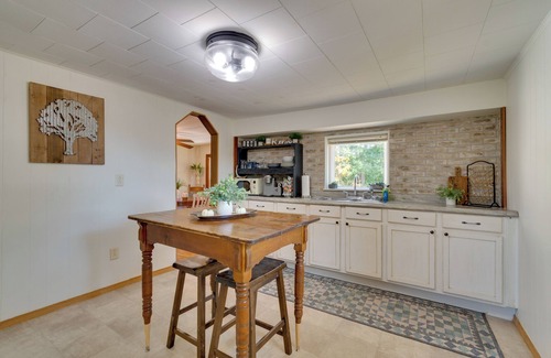 Toledo House | Pets Welcome: Tranquil Retreat w/Yard in Jewett!