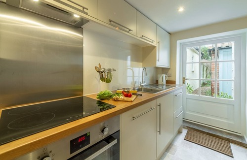 Burnham Market Cottage | Petts Cottage, Burnham Market, Norfolk