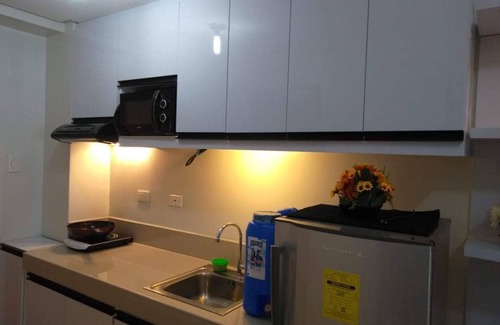Novaliches Condo | Trees Residences fully furnished1br w/Balcony WiFi, Landline & Netflix by jhoms