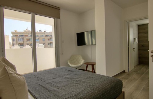 Larnaca Apartment | Phaedrus Living Coral Suites Aquatic