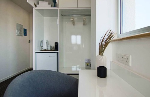 Acropolis Apartment | Phaedrus Living: Luxury Suite Nicosia 510