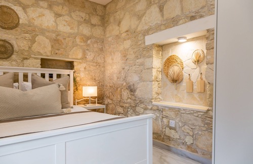 Armou House | Phaedrus Living Luxury Stone House Armou
