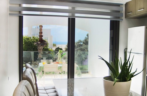 Paphos Apartment | Phaedrus Living: Seaside Luxury Flat Natalia 102