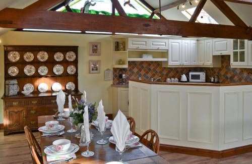 Dereham House | Pheasant Roost