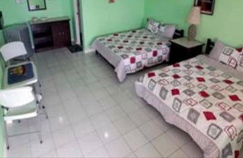 Morong Hotel | Phi-Phi Beach Hotel and Island Resort