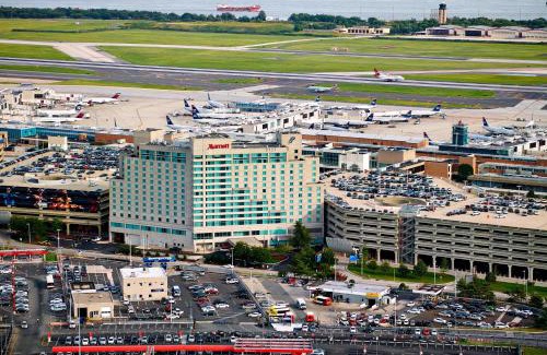 Primos Secane Hotel | Philadelphia Airport Marriott