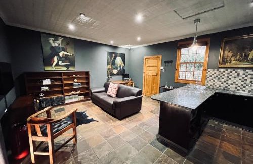 Westdene Apartment | Phoenix Cottage