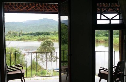 Hot House | Phu-Anna Eco House