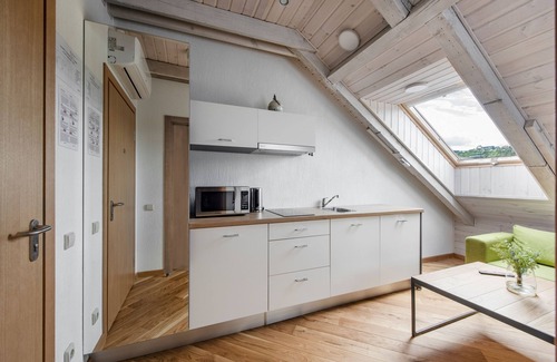 Old Town House | Piano Apartments