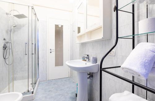 Chinatown Apartment | Piazza Gramsci Amazing Apartment with Balcony - Top Collection