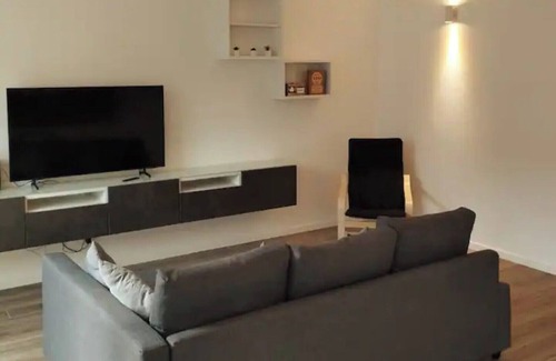 Lecco Apartment | [Piazza XX settembre] - feel the centre