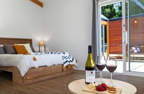 Whitfield House | Piccolo B&B - The perfect getaway