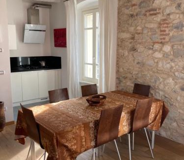 San Felice del Benaco Apartment | Piccolo Palazzo