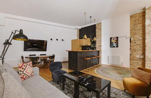 Paris City Center Apartment | Pick A Flat's Apartment in Louvre Saint Honoré