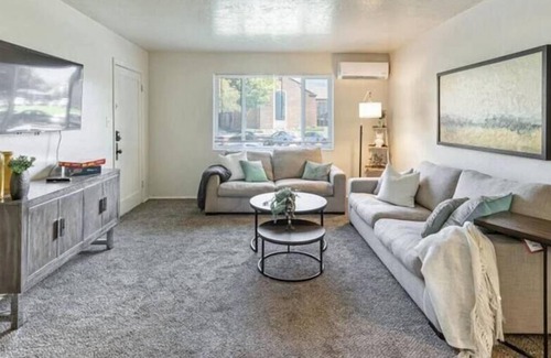 Bountiful Apartment | Pickle ball court closeby, Peaceful Neighborhood!