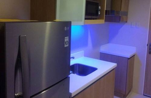 Tanauan City Apartment | Pico de Loro Beach and Country Club 1br Suite