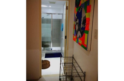 Barangay 16 Apartment | Pico de Loro Beach and Country Club 2br Art Deco