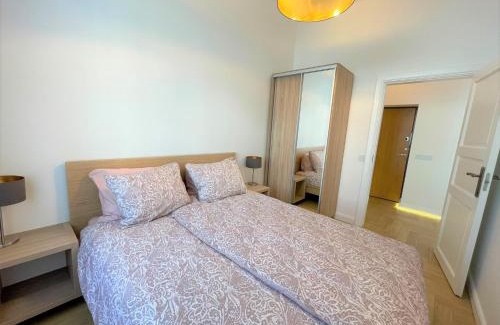 Old Town Apartment | Picturesque Old Town Apartment with Charming Balcony