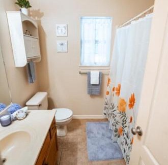 Conway Apartment | Picturesque Pet-Friendly Haven