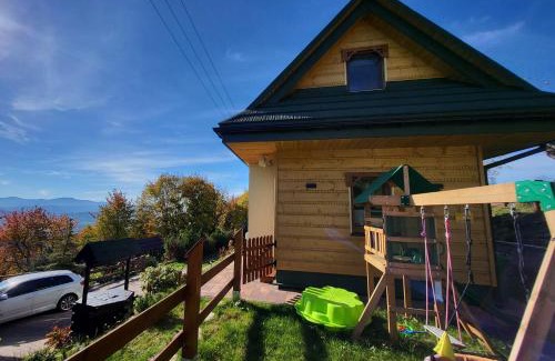Lekawica House | Pieśń Poranka Domek